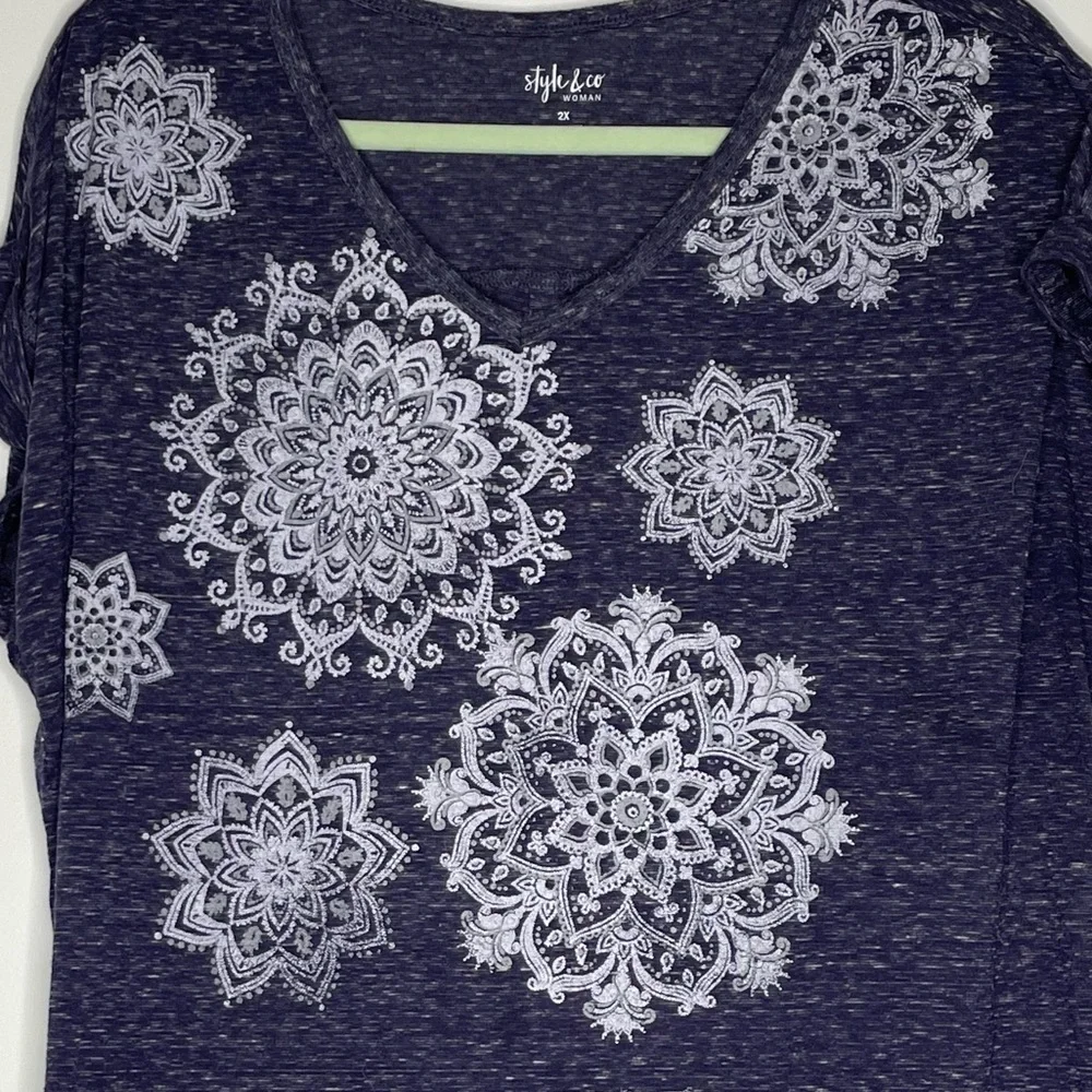 Style & Co. Plus Size Macy’s purple Mandala short sleeve T-Shirt Size 2X - Picture 8 of 9